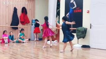 成人舞蹈剧目 独舞视频,成人独舞艺术风采赏析