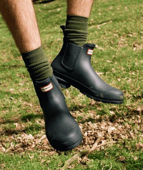 雨靴女成人外穿视频