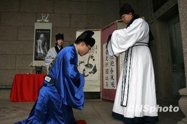 汉服成人男款自制视频,传统服饰的时尚演绎