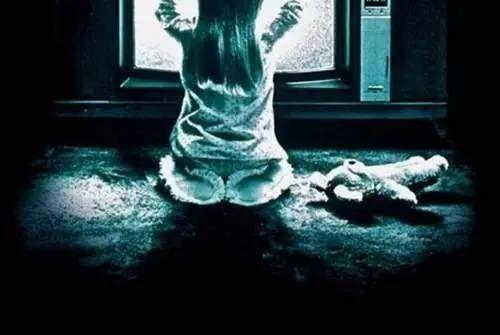 成人闹鬼故事视频,揭秘成人闹鬼视频背后的真实事件